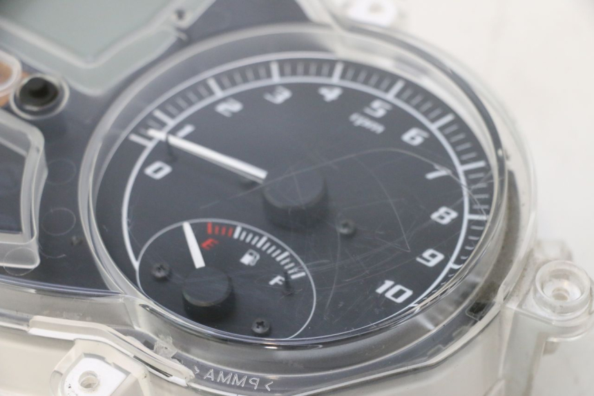 photo de SPEEDOMETER PIAGGIO MP3 LT 400 (2007 - 2012) - Additional view of the item