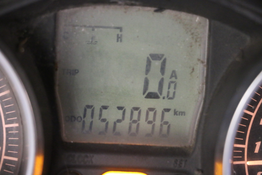 photo de SPEEDOMETER PIAGGIO MP3 125 (2006 - 2014) - Zoom on usage condition