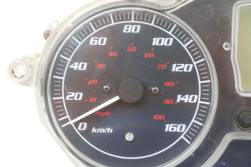 photo de SPEEDOMETER PIAGGIO MP3 125 (2006 - 2014) - Technical close-up