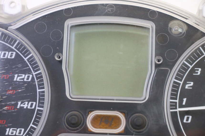 photo de SPEEDOMETER PIAGGIO MP3 RL 250 (2006 - 2010) - Zoom on usage condition