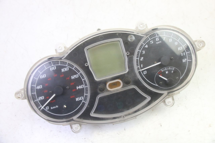 photo de SPEEDOMETER PIAGGIO MP3 RL 250 (2006 - 2010) - Main view