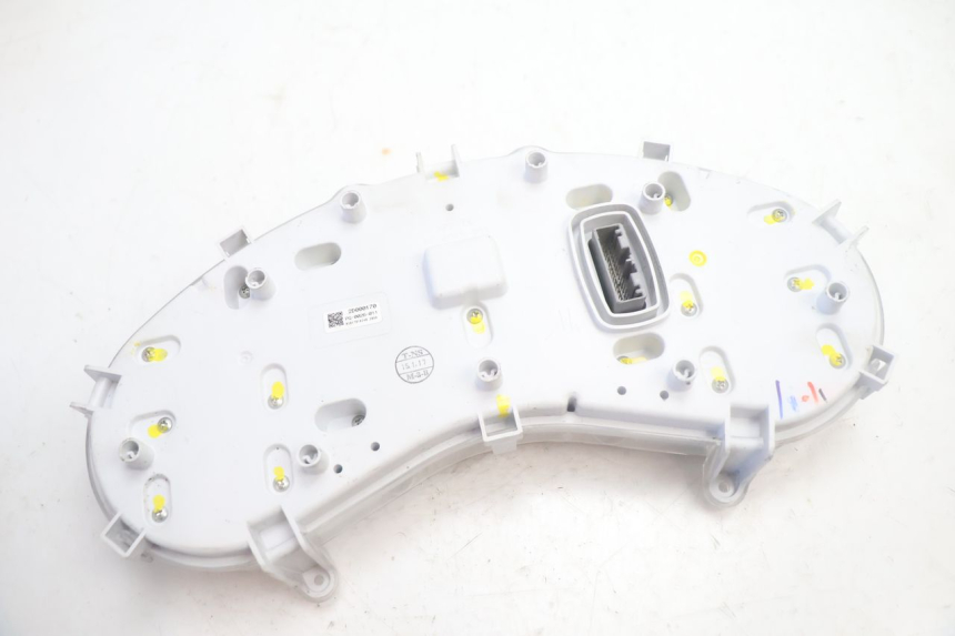 photo de SPEEDOMETER PIAGGIO MP3 500 (2016 - 2018) - Additional view of the item