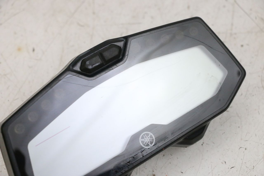 photo de SPEEDOMETER YAMAHA MT-07 MT07 ABS 700 (2018 - 2020) - Zoom on usage condition