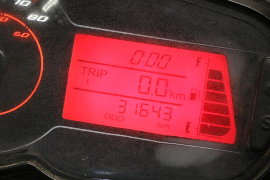photo de SPEEDOMETER PIAGGIO NEW TYPHOON 50 (2018 - 2021) - Alternative perspective