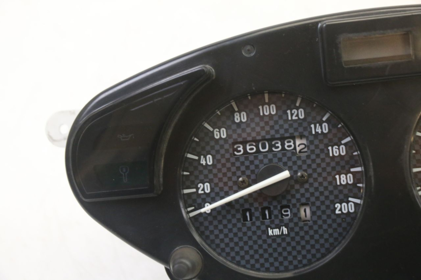 photo de SPEEDOMETER HONDA NTV DEAUVILLE 650 (2001 - 2006) - Component detail