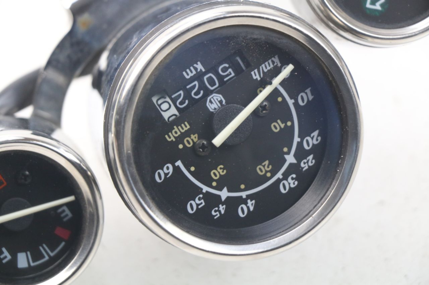 photo de SPEEDOMETER JM MOTORS OLDIES 4T 50 (2010 - 2020) - Surface and material condition