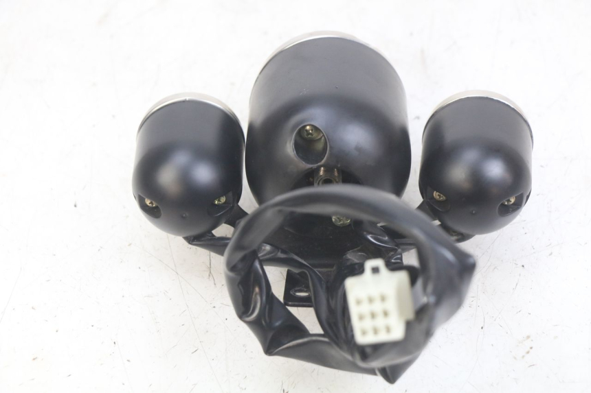 photo de SPEEDOMETER JM MOTORS OLDIES RS 4T 50 (2021 - 2024) - Zoom on usage condition