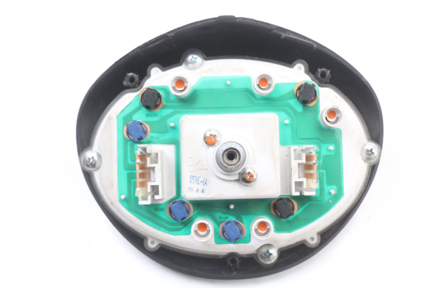 photo de SPEEDOMETER MBK OVETTO ONE 2T 50 (2013 - 2017) - Fixing points details