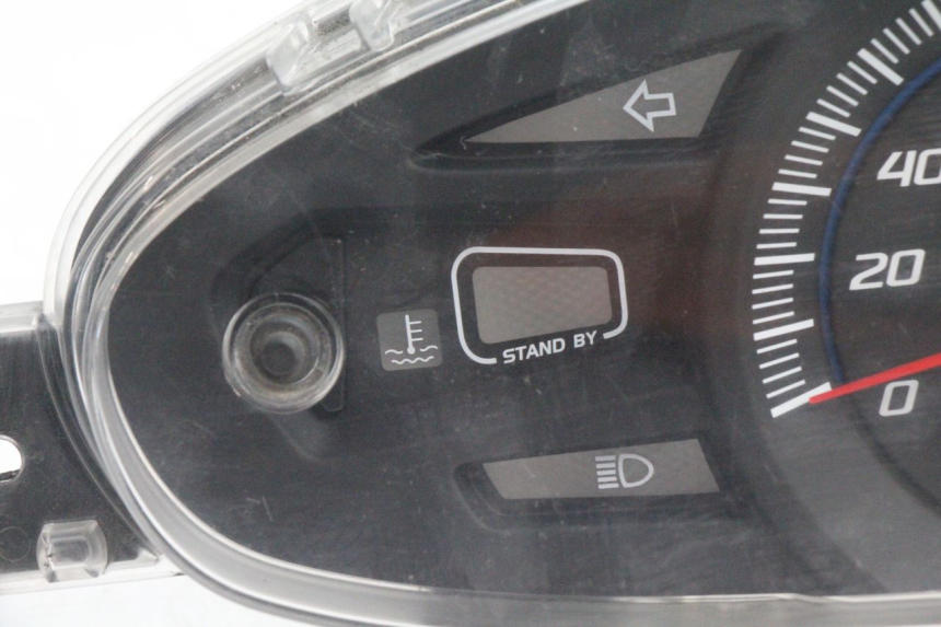 photo de SPEEDOMETER HONDA PCX (JF28) 125 (2009 - 2011) - Component detail