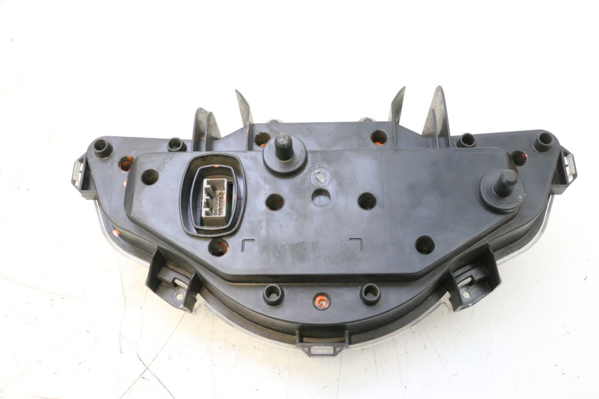 photo de SPEEDOMETER HONDA PCX (JF57/JF64) 125 (2014 - 2018) - Distinctive features
