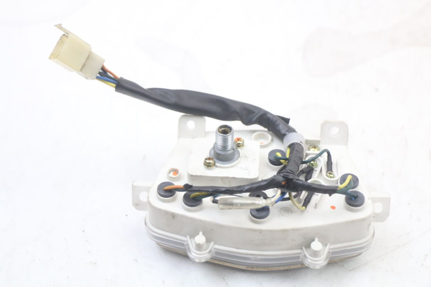 photo de SPEEDOMETER PEUGEOT KISBEE 2T 50 (2010 - 2017) - Product overview