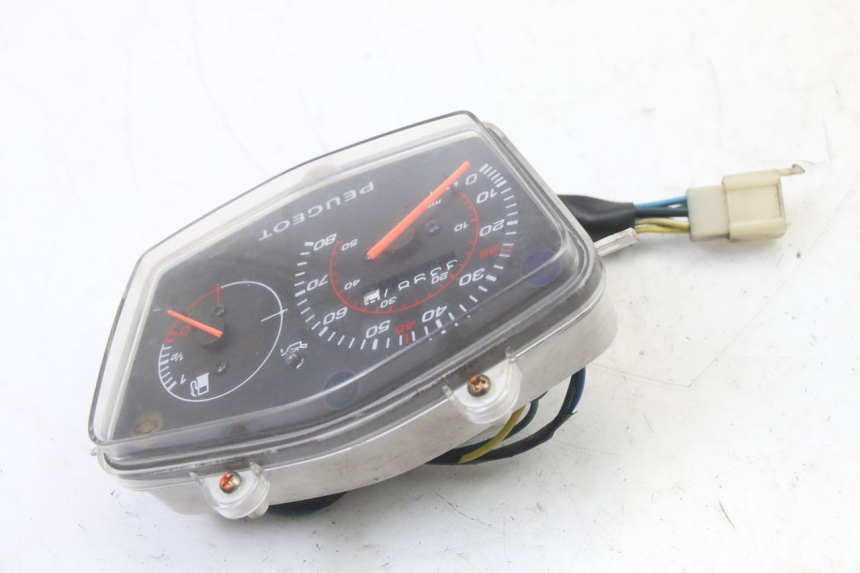 photo de SPEEDOMETER PEUGEOT STREETZONE I 2T 50 (2018 - 2020) - Technical close-up