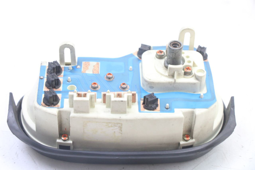 photo de SPEEDOMETER PEUGEOT TREKKER TKR 50 (2005 - 2014) - Fixing points details