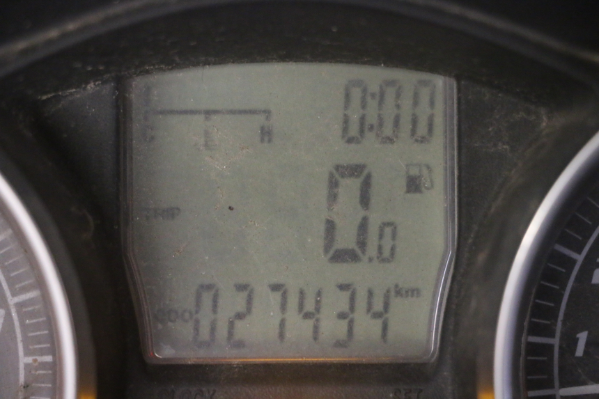 photo de SPEEDOMETER PIAGGIO MP3 LT 400 (2007 - 2012) - Zoom on usage condition