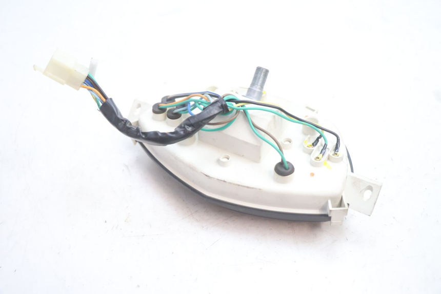 photo de SPEEDOMETER RAZZO QTR 50 (2011 - 2018) - Surface and material condition