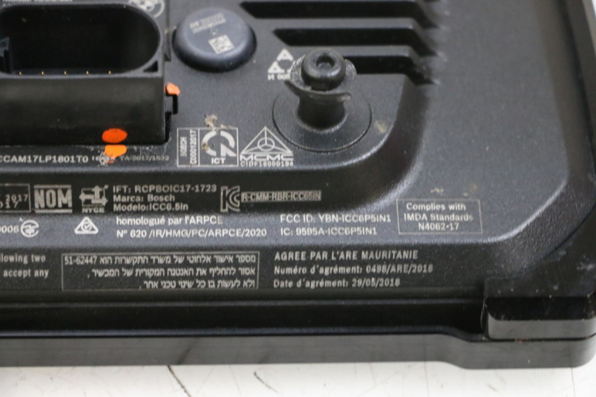 photo de SPEEDOMETER BMW R GS 1250 (2021 - 2024) - Alternative perspective