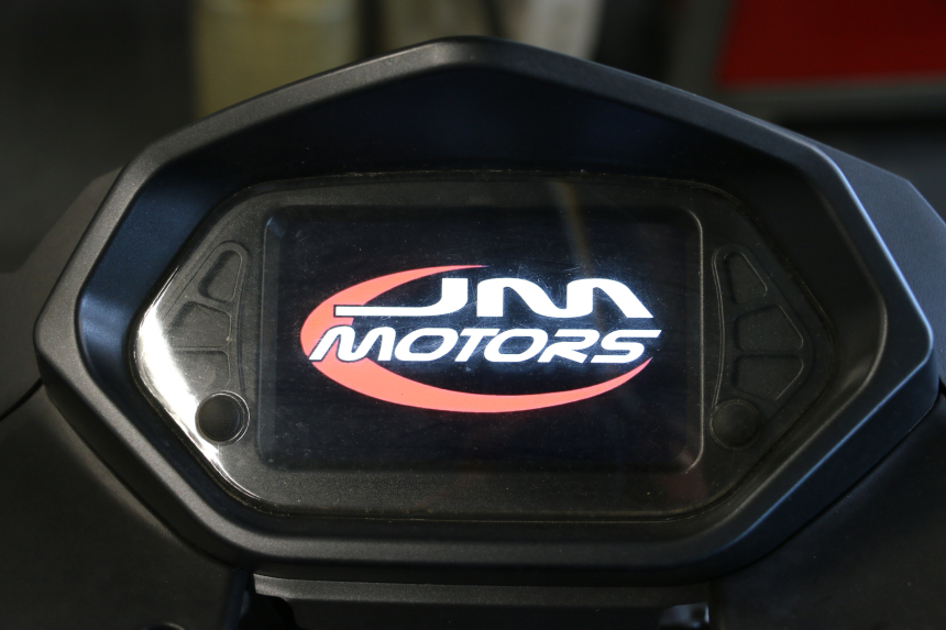 photo de SPEEDOMETER JM MOTORS R-MAX TECH 50 (2024 - 2026) - Technical close-up