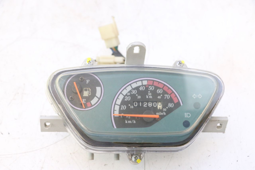 photo de SPEEDOMETER VASTRO R-ONE 4T 50 (2014 - 2022) - Main view