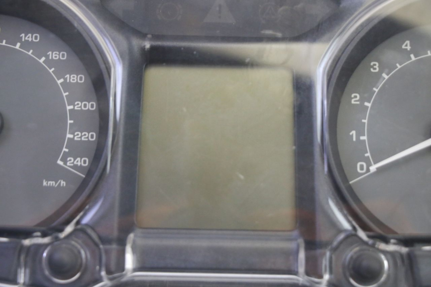 photo de SPEEDOMETER BMW R RT ABS 1200 (2010 - 2014) - Alternative perspective