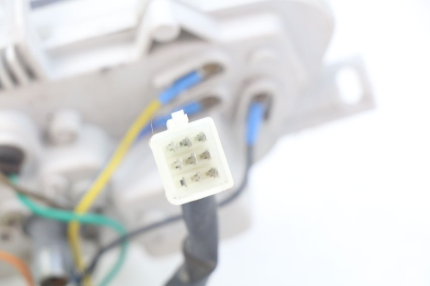 photo de SPEEDOMETER TNT MOTOR ROMA 10' 4T 50 (2007 - 2018) - Surface and material condition