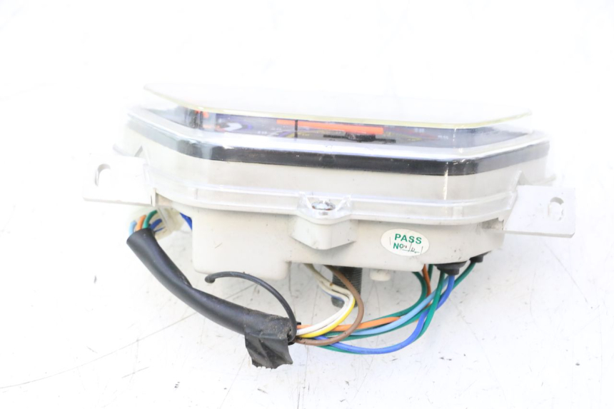 photo de SPEEDOMETER TNT MOTOR ROMA 10' 4T 50 (2007 - 2018) - Distinctive features