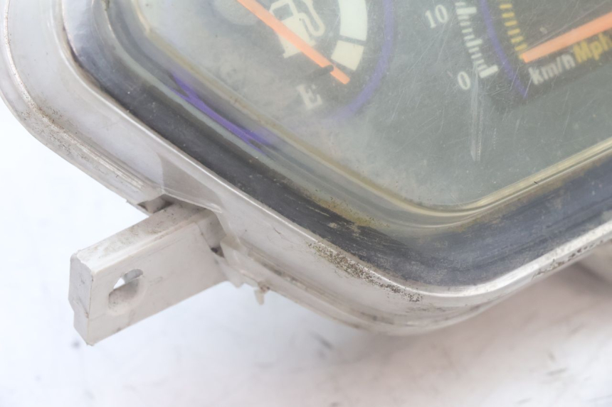 photo de SPEEDOMETER TNT MOTOR ROMA 10' 4T 50 (2007 - 2018) - Technical close-up