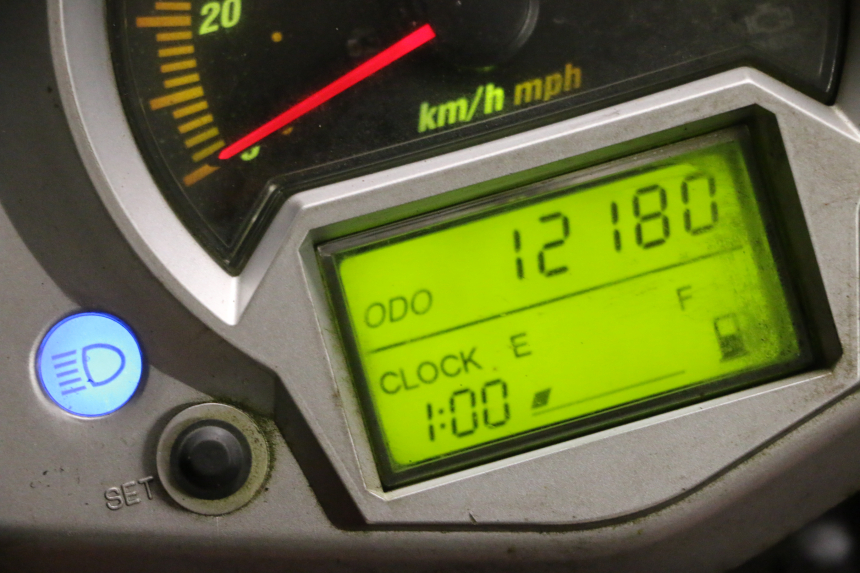 photo de SPEEDOMETER DAELIM S1 125 (2007 - 2016) - Zoom on usage condition
