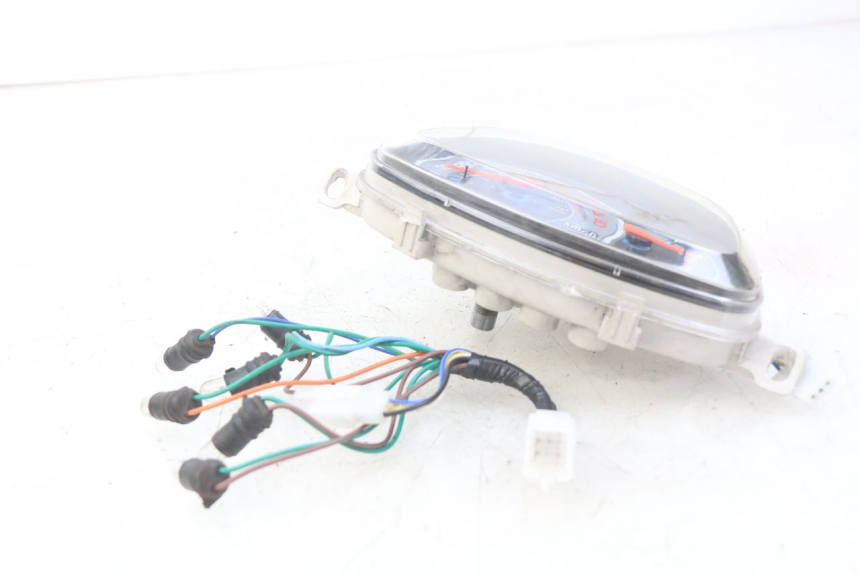 photo de SPEEDOMETER JM MOTORS SANTANA 50 (2014 - 2023) - Component detail