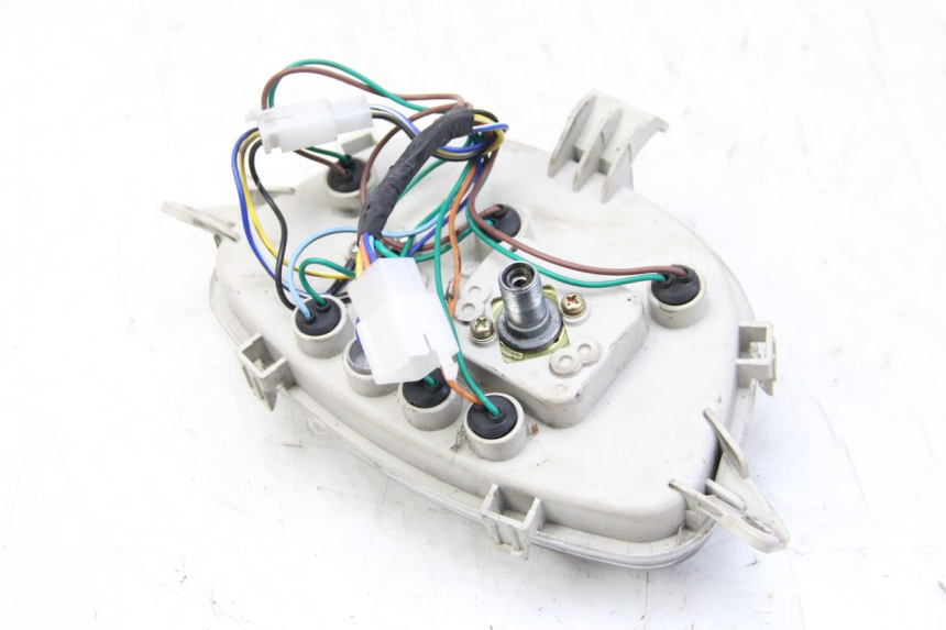 photo de SPEEDOMETER JM MOTORS SANTANA 50 (2014 - 2023) - Fixing points details