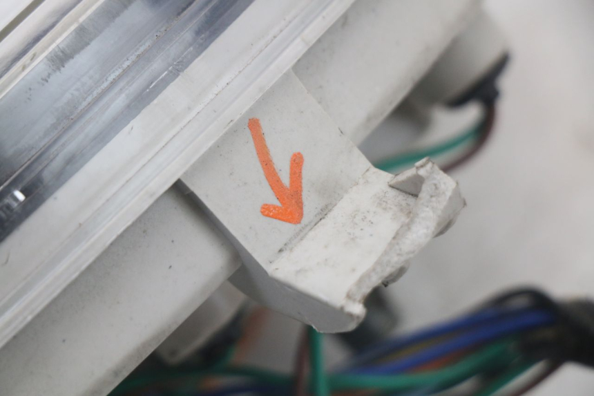 photo de SPEEDOMETER JM MOTORS SANTANA 50 (2014 - 2023) - Technical close-up