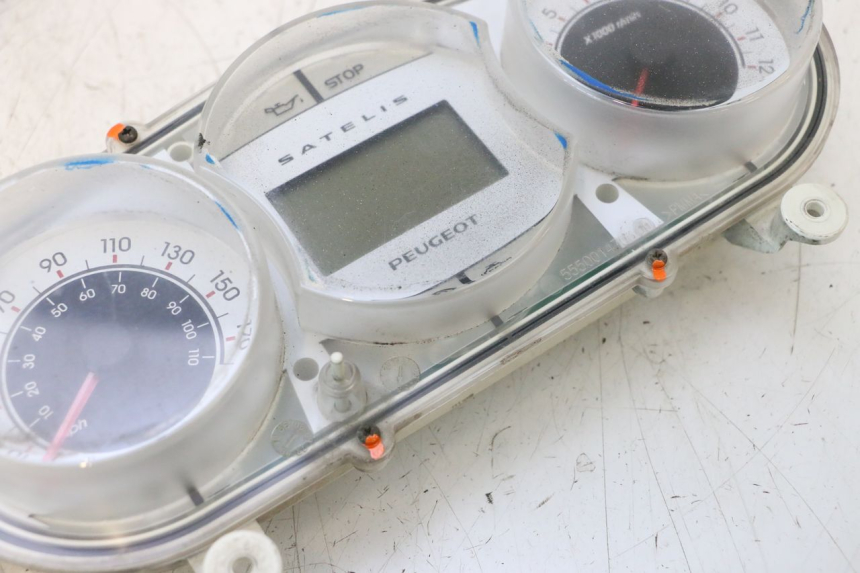 photo de SPEEDOMETER PEUGEOT SATELIS COMPRESSOR K15 125 (2006 - 2009) - Component detail