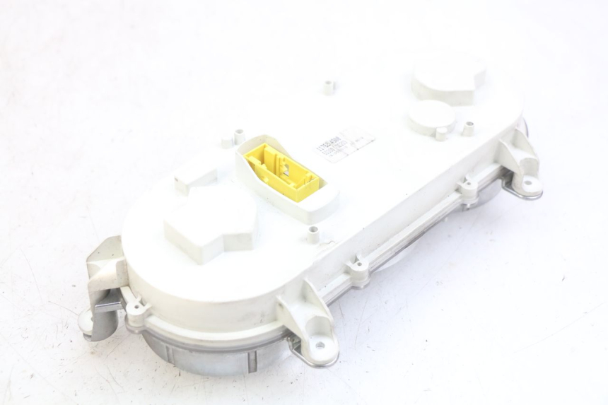 photo de SPEEDOMETER PEUGEOT SATELIS 125 (2010 - 2012) - Alternative perspective