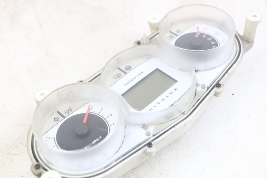 photo de SPEEDOMETER PEUGEOT SATELIS 125 (2006 - 2009) - Component detail