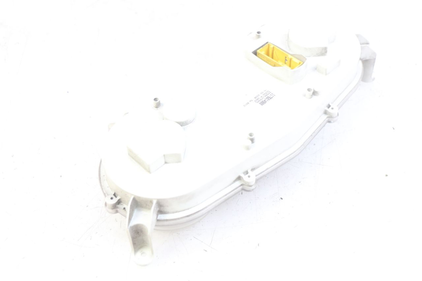 photo de SPEEDOMETER PEUGEOT SATELIS 125 (2006 - 2009) - Technical close-up