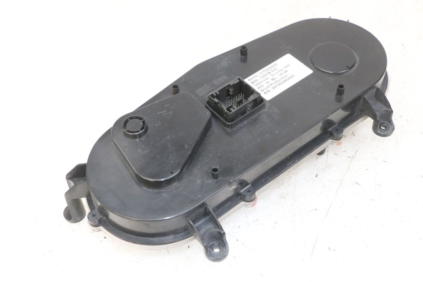 photo de SPEEDOMETER PEUGEOT SATELIS 125 (2013 - 2018) - Alternative perspective