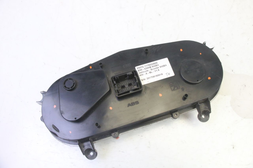 photo de SPEEDOMETER PEUGEOT SATELIS 125 (2013 - 2018) - Checked used part
