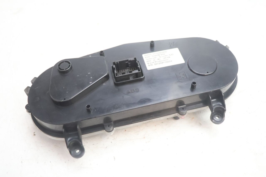photo de SPEEDOMETER PEUGEOT SATELIS 125 (2013 - 2018) - Additional view of the item