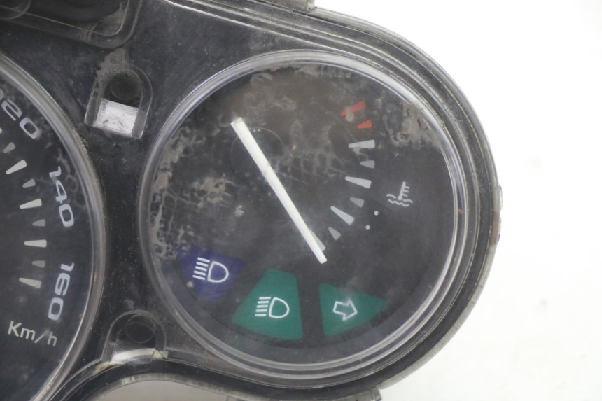 photo de SPEEDOMETER APRILIA SCARABEO GT TOURING 125 (1999 - 2005) - Alternative perspective