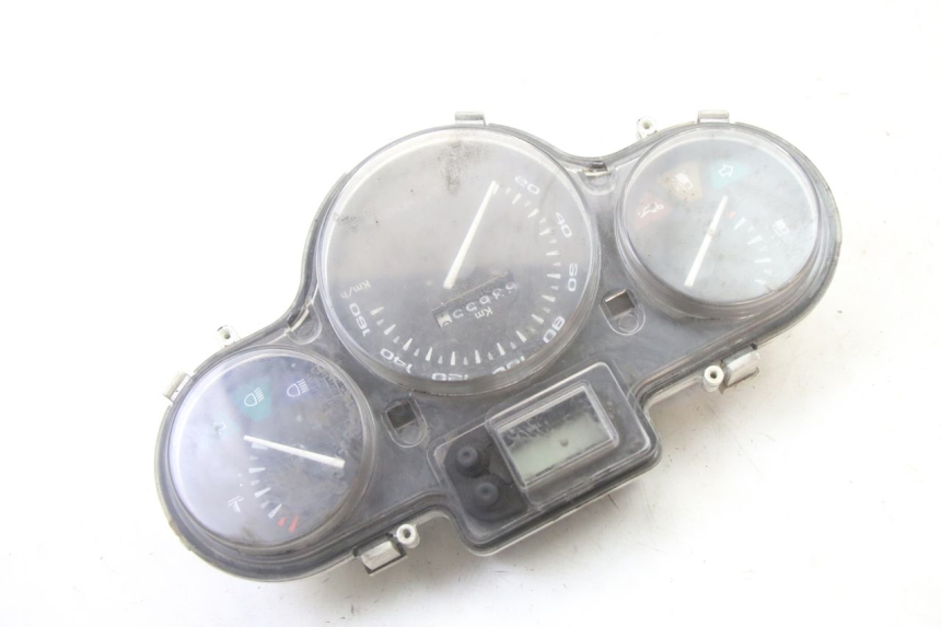 photo de SPEEDOMETER APRILIA SCARABEO GT TOURING 125 (1999 - 2005) - Fixing points details