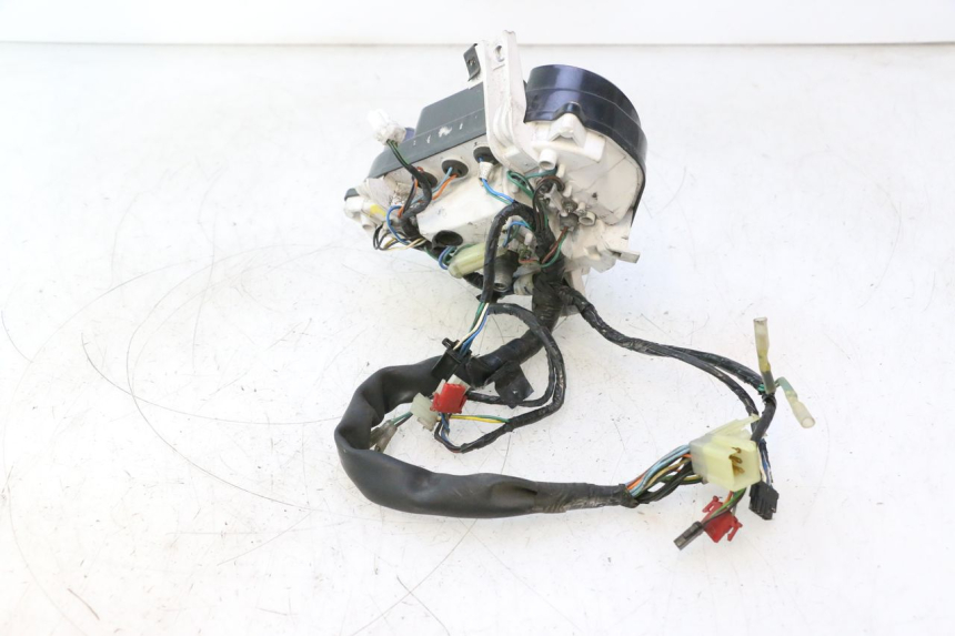 photo de SPEEDOMETER HONDA SH 125 (2001 - 2003) - Fixing points details
