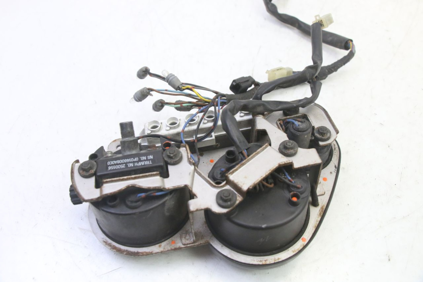photo de SPEEDOMETER TRIUMPH SPRINT 900 (1995 - 1998) - Checked used part