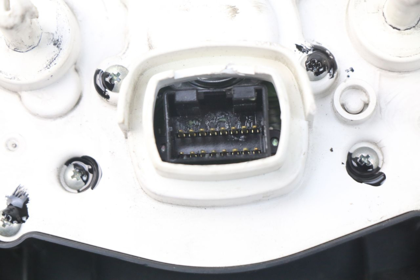 photo de SPEEDOMETER TRIUMPH SPRINT ST ABS 1050 (2005 - 2007) - Product overview