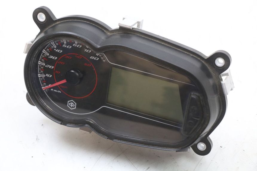 photo de SPEEDOMETER APRILIA SR 2T 50 (2018 - 2022) - Technical close-up