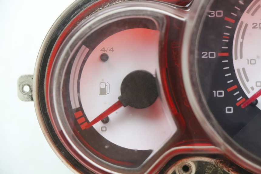 photo de SPEEDOMETER APRILIA SR CARB LC 2T 50 (2004 - 2012) - Component detail