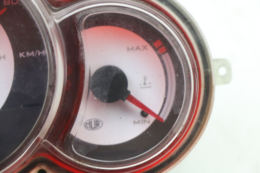 photo de SPEEDOMETER APRILIA SR CARB LC 2T 50 (2004 - 2012) - Alternative perspective