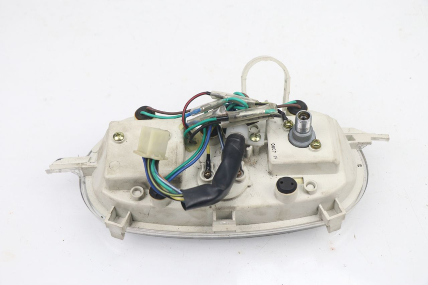 photo de SPEEDOMETER PEUGEOT SUM UP 125 (2008 - 2013) - Alternative perspective