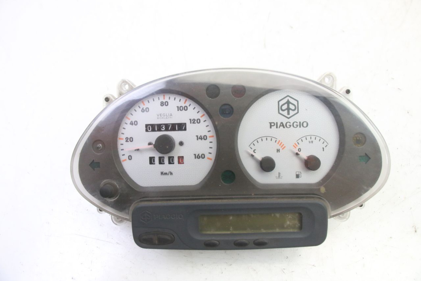 photo de SPEEDOMETER PIAGGIO SUPER LX 125 (2000 - 2003) - Main view