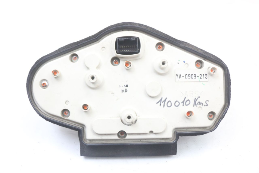photo de SPEEDOMETER YAMAHA TDM ABS 900 (2002 - 2014) - Surface and material condition