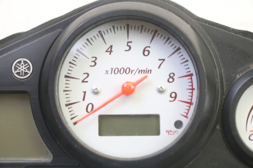 photo de SPEEDOMETER YAMAHA TDM ABS 900 (2002 - 2014) - Zoom on usage condition
