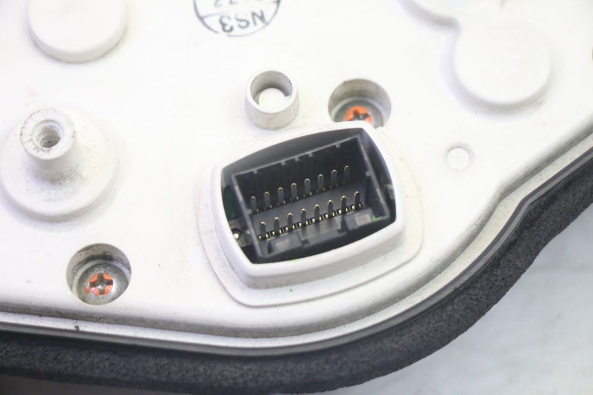photo de SPEEDOMETER YAMAHA TDM ABS 900 (2002 - 2014) - Distinctive features